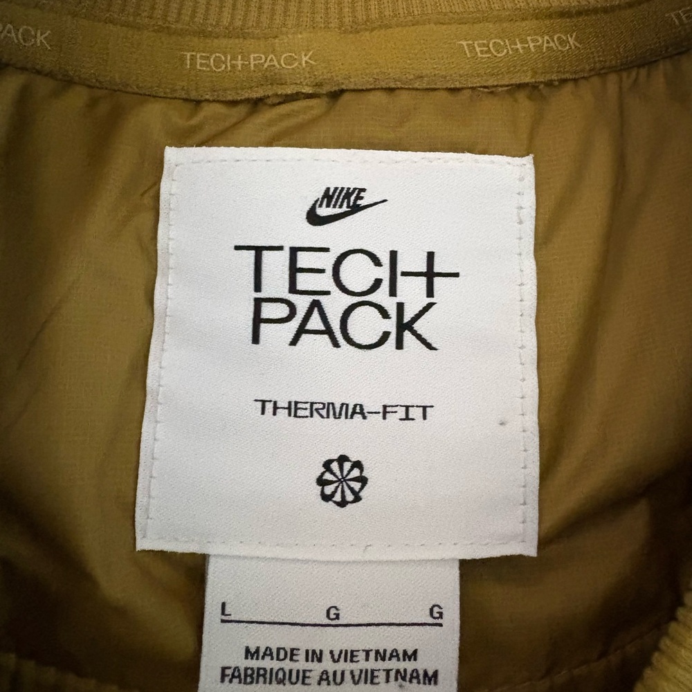 Nike Therma Fit Tech Pack Winter Crew Neck Quilted Men’s Insulated Pullover NWT - Picture 4 of 10